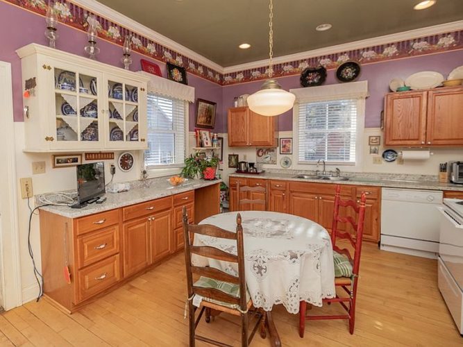 TWO houses and TWO rental properties! The Shoemaker’s House, Circa 1800