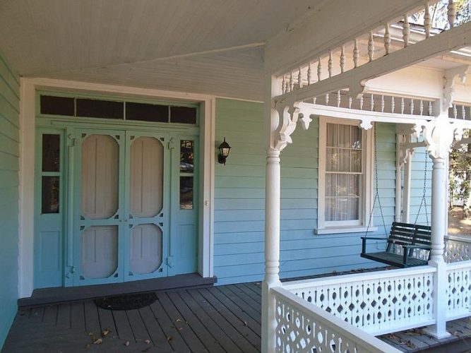 Sold. Beautiful trim! Quite a porch! Circa 1875 in North Carolina ...