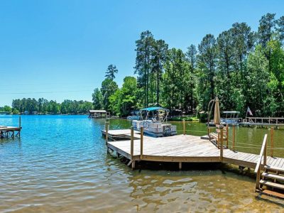 Sold. Lakefront Cottage in Georgia. Has guest bunkhouse. Circa 1945 ...