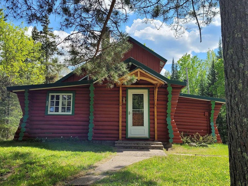 Deal of the Day! On 20 lakefront acres in Minnesota. Circa 1933