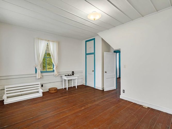 Moss Grove Plantation, Circa 1880. On 30 acres in South Carolina. 499,000 The Old House Life