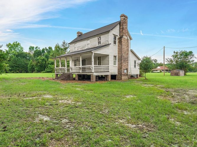 Moss Grove Plantation, Circa 1880. On 30 acres in South Carolina