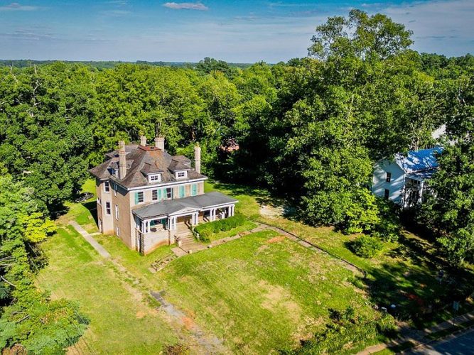 Off market. Original details inside! C. M. Boswell House, Circa 1912 in