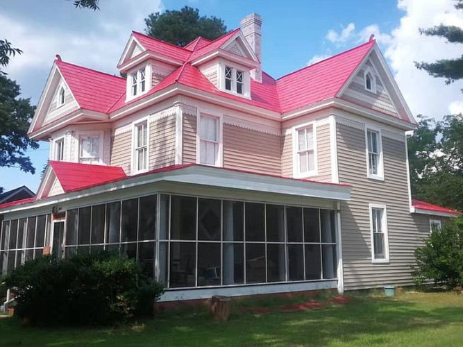 The Dr. Bryant Victoria House, Circa 1920 in Virginia. 216,000 The