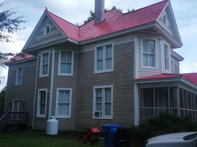 The Dr. Bryant Victoria House, Circa 1920 in Virginia. 216,000 The