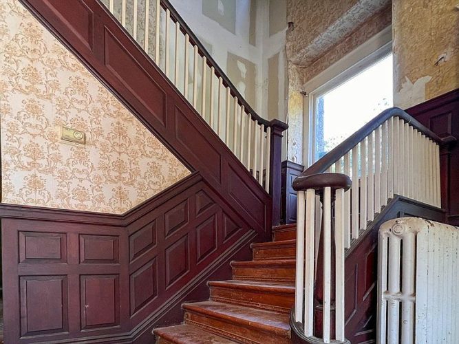 Off market. Original details inside! C. M. Boswell House, Circa 1912 in