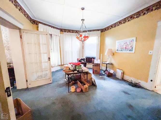 Sold for 60,000. Dr. Lunsford House, Circa 1912 in Blytheville