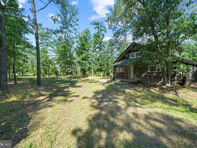 Love the fireplace! 16 acres on the Great Egg Harbor River in New