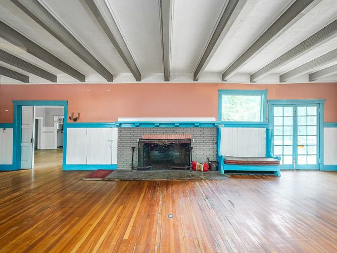“Wisteria Manor”, Circa 1870. Over 8,000 SF. On 2 acres in South
