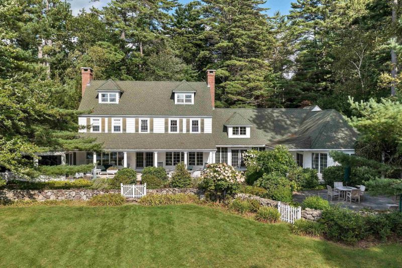 New Hampshire’s most expensive old house listing! Over 2 waterfront ...