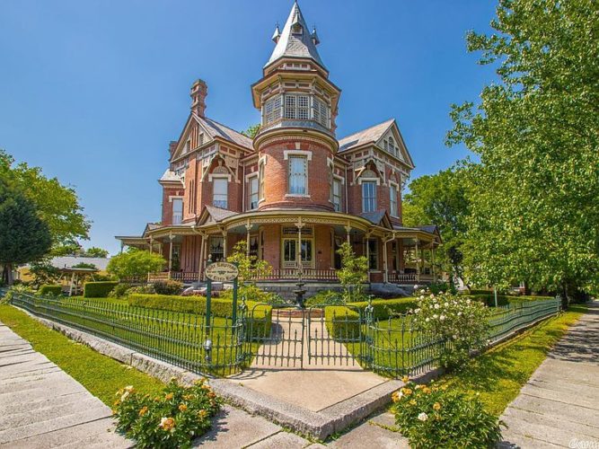 Off market. The Hornibrook Mansion, Circa 1888 in Little Rock, Arkansas ...