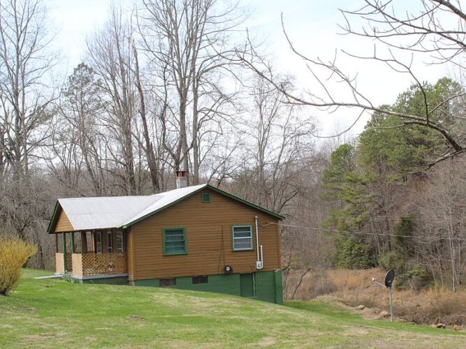 Off market. 35,000! New roof, new electric and new plumbing. Circa