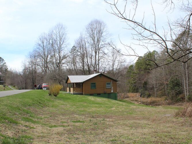 Off market. 35,000! New roof, new electric and new plumbing. Circa