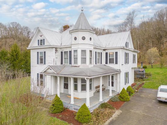 $150,000! Mountain house in Virginia. Circa 1900. – The Old House Life
