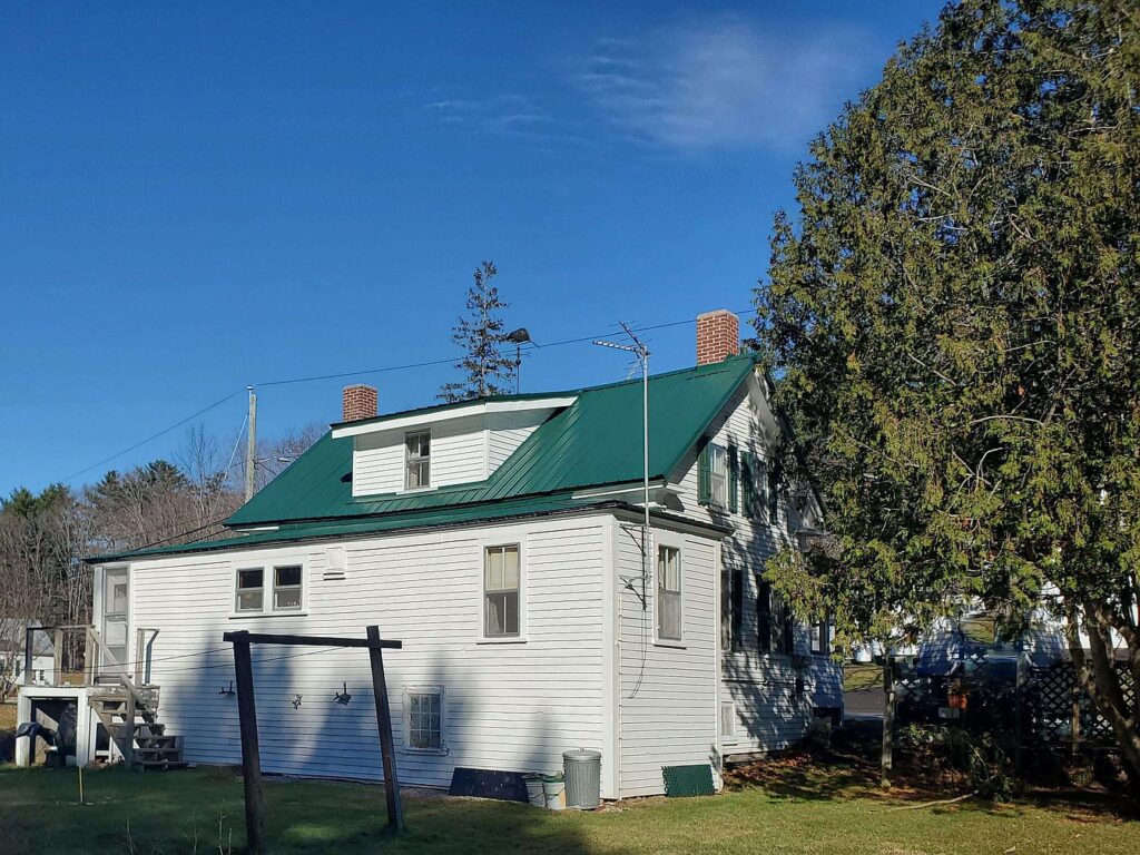 Knotty Pine Kitchen Circa 1880 In New Hampshire 249 900 The Old   444D3AE1 C7CC 49C1 8C42 0A84239F8D5A 1024x768 