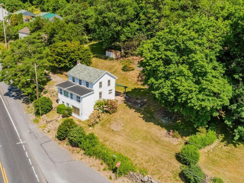 13 acres in the Pennsylvania mountains. Circa 1883. 150,000 The Old House Life