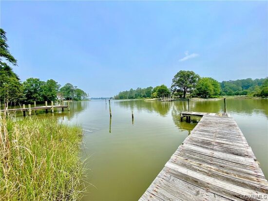 Waterfront with a dock! Circa 1907 in Virginia. $219,000 – The Old ...