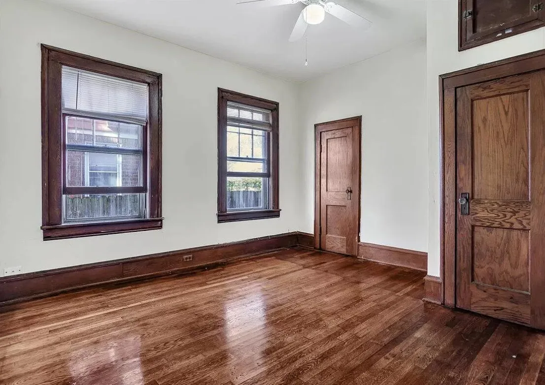 Unpainted woodwork! Circa 1925 in Virginia. $159,950 – The Old House Life