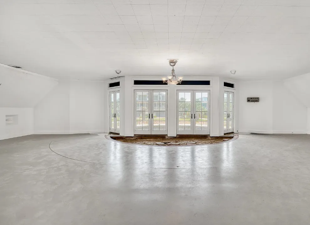 World War II Era Bunker in South Carolina! One block to the beach ...