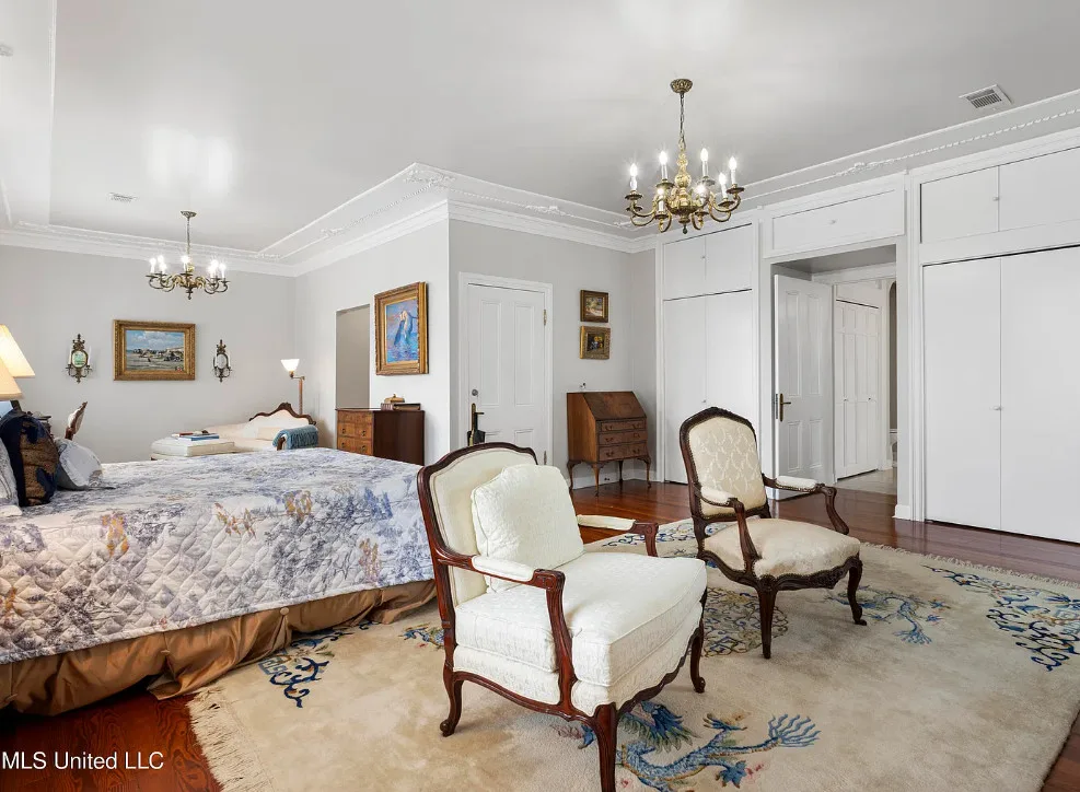 Oceanfront! Mississippi’s most expensive old house listing! C. 1920 ...